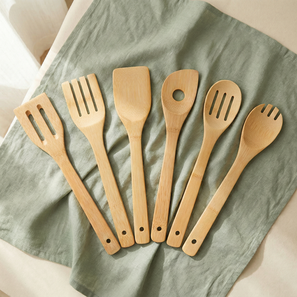 Bamboo and Wood Kitchen Tableware Essentials